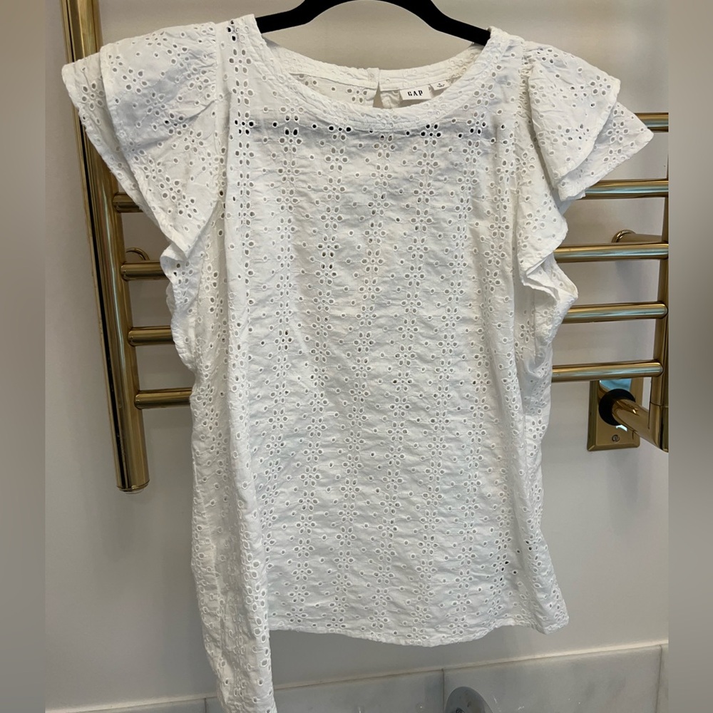 Gap White Eyelet top